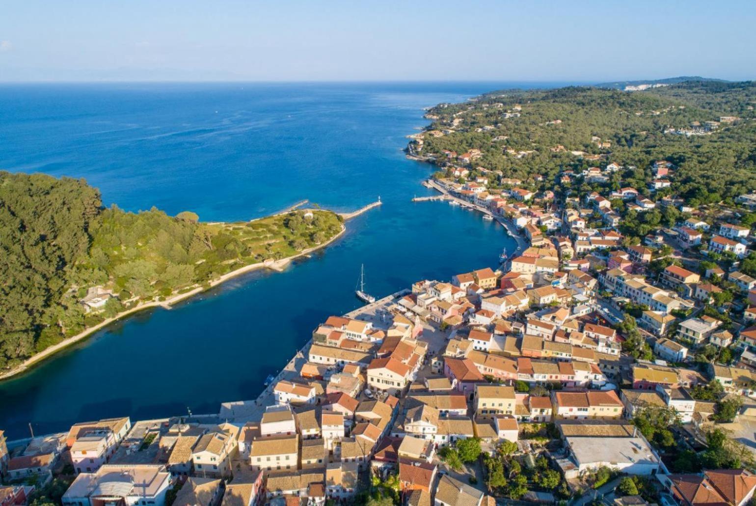 Spiros Jetty House Apartment Longós Екстериор снимка