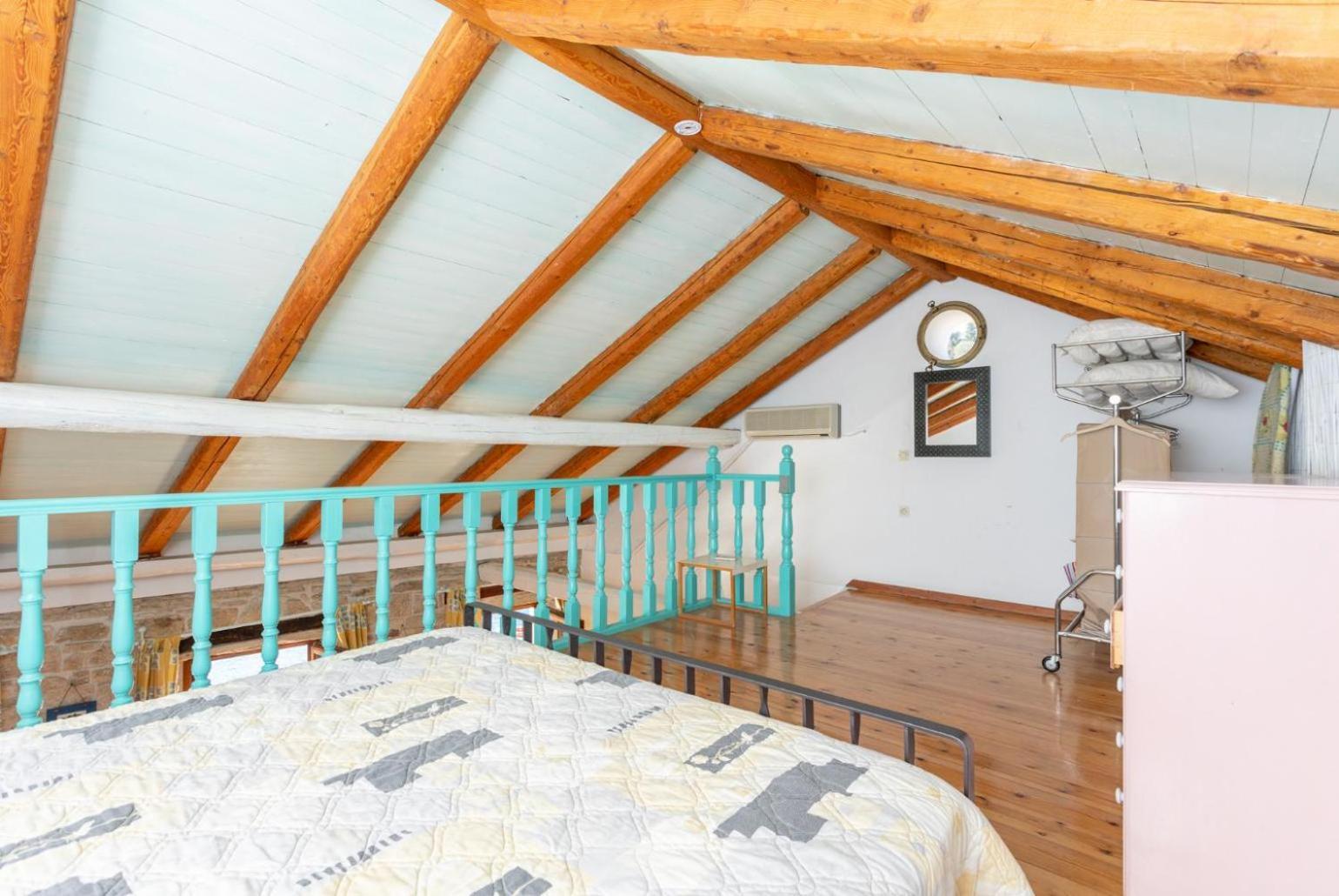 Spiros Jetty House Apartment Longós Екстериор снимка
