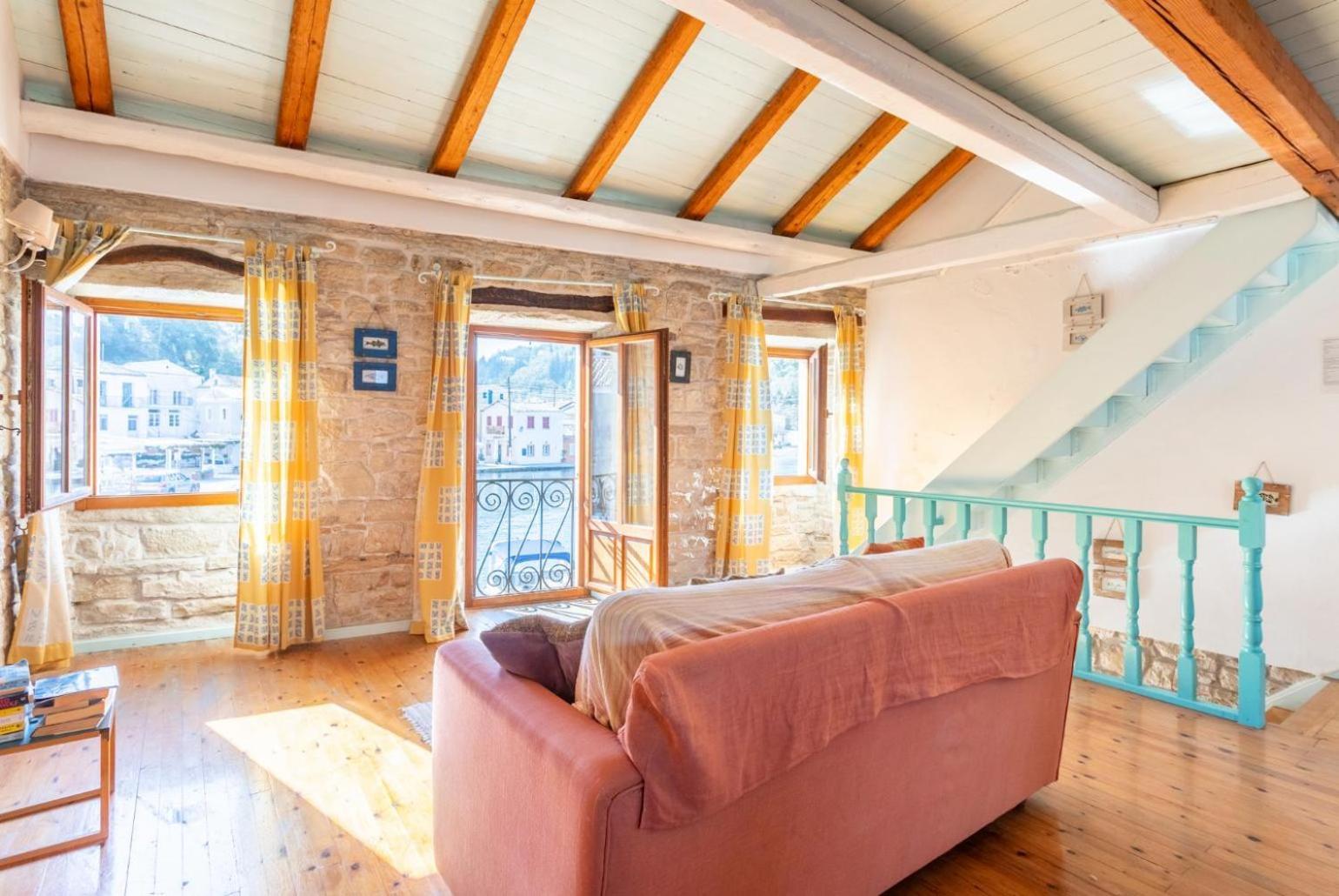 Spiros Jetty House Apartment Longós Екстериор снимка